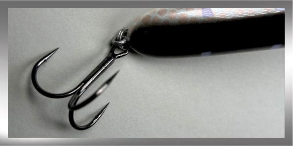 TURUS UKKO PRO 20 cm, Floating, Slight Rattling, Farbe Purple Roach 015